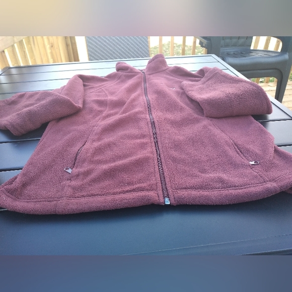 Columbia Fleece Front Zippered Jacket, Size Large, Burgundy - Picture 11 of 14